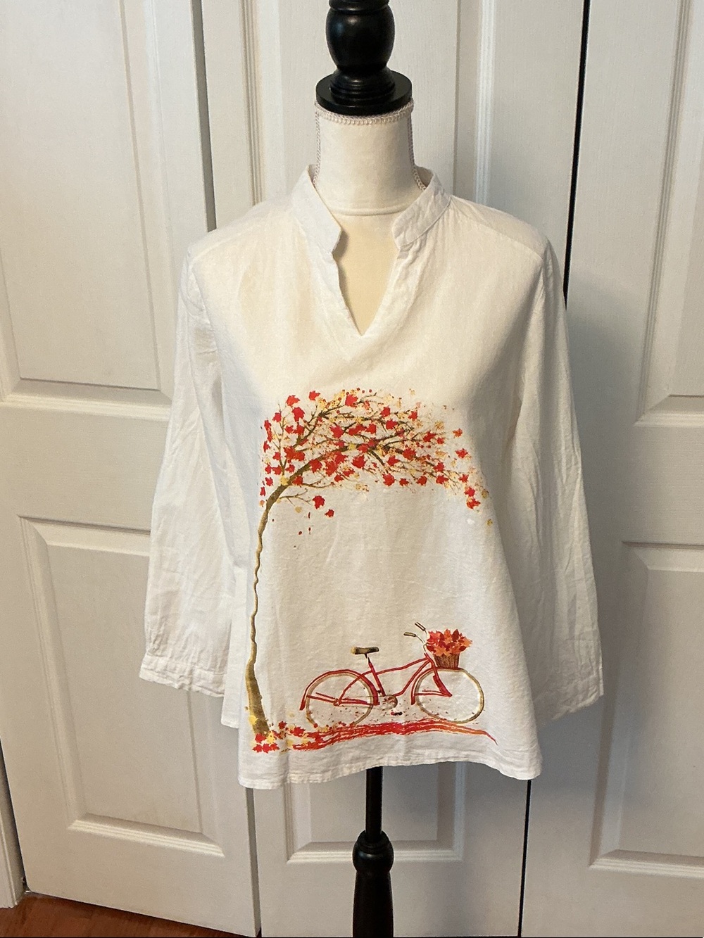 White Long-Sleeve V-Neck Tunic with Red Bicycle & Tree Print